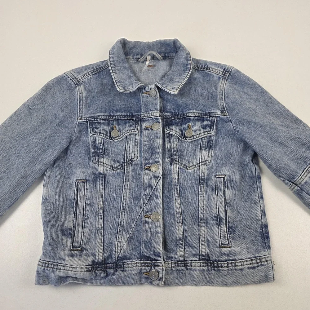 Free People Jacket Womens Small Blue Denim Cropped Trucker Button Front - Picture 5 of 13